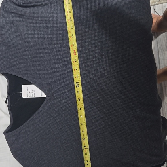 Suzanne Betro Gray/Black Knit Top Sz Large NWT - Picture 9 of 9